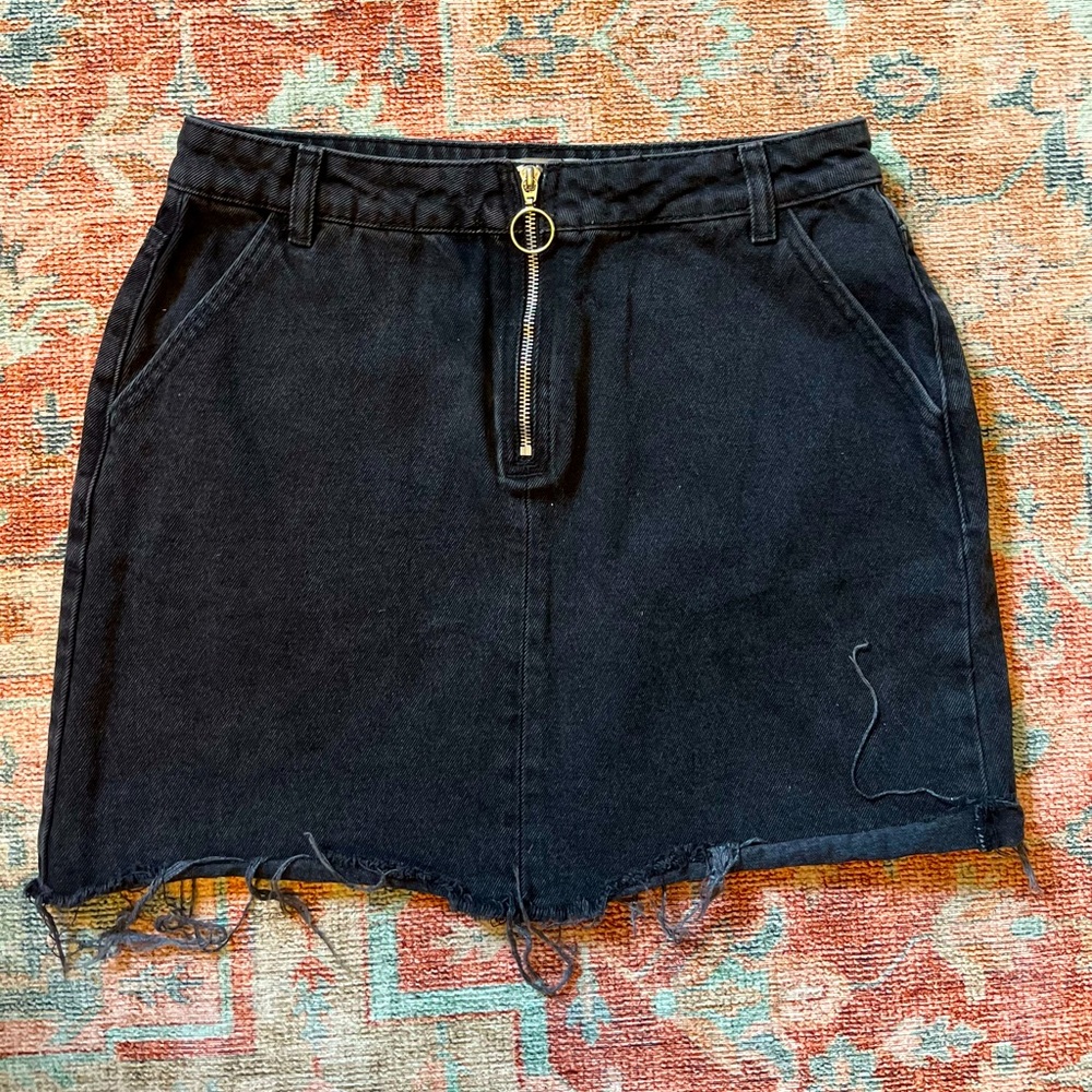 Black Washed Denim Skirt with Ring Zipper